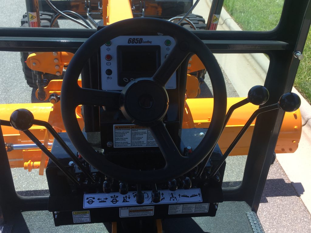 LeeBoy 685D Motor Grader - Image 2